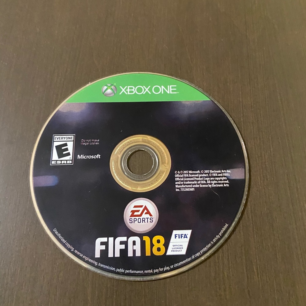 Fifa 18 on Xbox one Ronaldo Edition